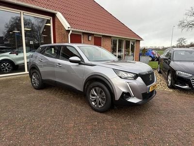 Grijs Occasion 2020 Peugeot 2008 Active SUV | € 16.950 (Iets duurder)