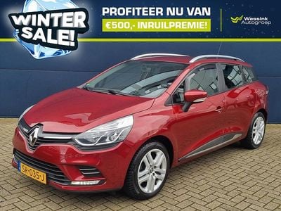 Rood Occasion 2018 Renault Clio GrandTour Zen Stationwagen | € 9.985