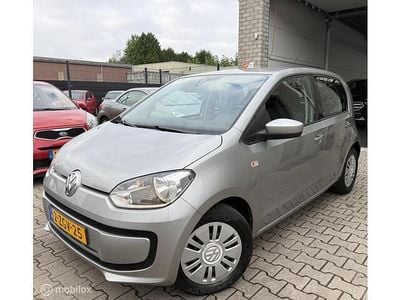 Grijs Gebruikt 2015 VW up! move up! Hatchback | € 5.750 (Eerlijke prijs)