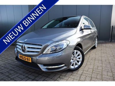 tweedehands Mercedes B180 Ambition Navigatie Bi-Xenon Wegklapbare Trekhaak