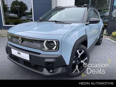 Blauw Occasion 2025 Renault 4 E-Tech Techno SUV | € 31.850 (Eerlijke prijs)
