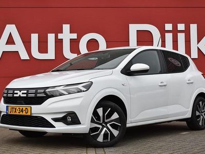Wit Occasion 2024 Dacia Sandero Expression Hatchback | € 15.900 (Goede deal)