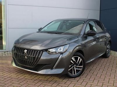 Grijs Gebruikt 2023 Peugeot 208 Allure Hatchback | € 16.900 (Goede deal)