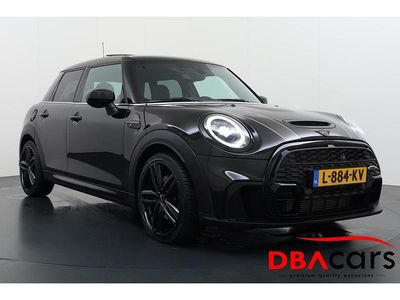 Zwart Occasion 2021 Mini John Cooper Works Hatchback | € 31.350 (Eerlijke prijs)