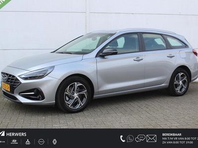 tweedehands Hyundai i30 Wagon 1.0 T-GDi MHEV Comfort Smart / Navigatie + Apple Carplay/Android Auto / Climate Control / Achteruitrijcamera / Keyless Entry & Start / Cruise Control /