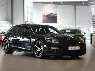 Porsche Panamera 4