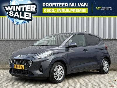 Grijs metallic Occasion 2022 Hyundai i10 Comfort Hatchback | € 15.335 (Iets duurder)
