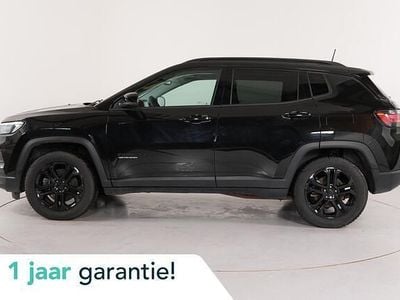 Zwart Gebruikt 2022 Jeep Compass Trailhawk SUV | € 25.450 (Goede deal)