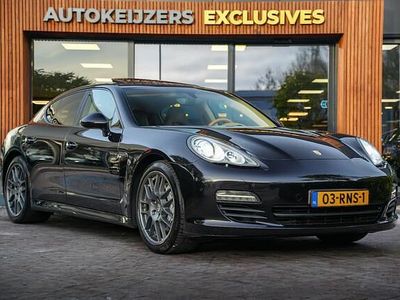 Zwart Gebruikt 2011 Porsche Panamera Hatchback | € 24.900