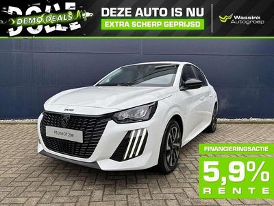 Wit Occasion 2025 Peugeot 208 Style Hatchback | € 21.094 (Eerlijke prijs)