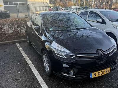 Zwart Occasion 2018 Renault Clio IV Intens Hatchback | € 10.750 (Iets duurder)