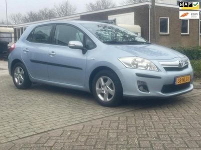 Blauw Gebruikt 2010 Toyota Auris Hybrid Hatchback | € 5.950 (Eerlijke prijs)