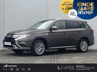 Mitsubishi Outlander P-HEV