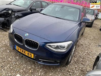 Blauw Occasion 2014 BMW 118 Executive Hatchback | € 4.650 (Goede deal)