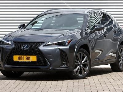 Lexus UX 250h