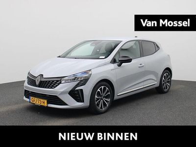 Occasion Renault Clio V Techno 91 PK (66 kW) 2024 17320.66 (donker grijs) Hatchback
