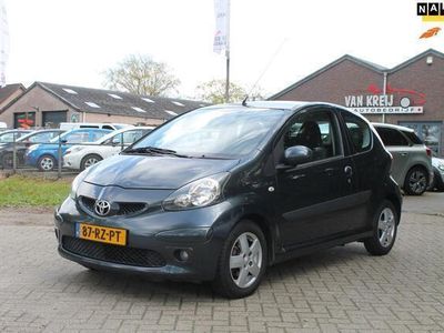 tweedehands Toyota Aygo 1.0-12V Sport Automaat Airco Cv Lm.