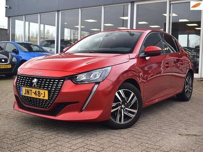 Occasion Peugeot 208 Allure 101 PK (74 kW) 2021 Rood Hatchback