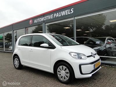 Wit Occasion 2017 VW up! Hatchback | € 8.750 (Eerlijke prijs)