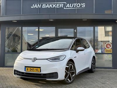 Wit Gebruikt 2020 VW ID.3 Hatchback | € 14.900 (Eerlijke prijs)