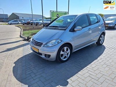 Grijs Gebruikt 2005 Mercedes A200 Avantgarde MPV | € 1.199