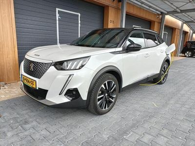 Peugeot e-2008