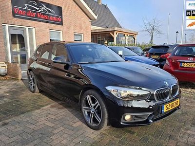 Zwart (metallic) Occasion 2018 BMW 118 Hatchback | € 15.250 (Goede deal)