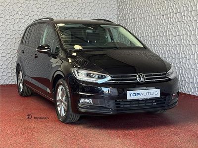 Zwart Occasion 2025 VW Touran MPV | € 42.690 (Duur)