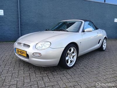 MG F