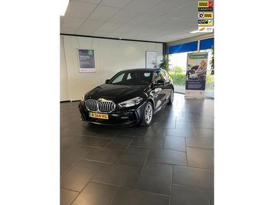 Zwart Occasion 2021 BMW 118 M Sport Hatchback | € 21.750 (Iets duurder)