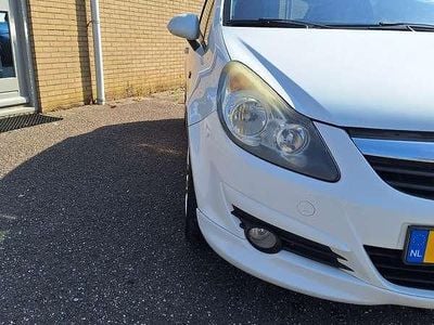 Occasion Opel Corsa 150 PK (110 kW) 2009 Wit MPV