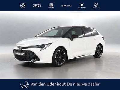 Wit Occasion 2022 Toyota Corolla Business Edition Stationwagen | € 25.750 (Eerlijke prijs)