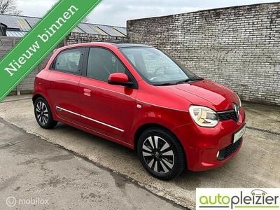 Occasion Renault Twingo Intens 65 PK (47 kW) 2021 Rood Hatchback