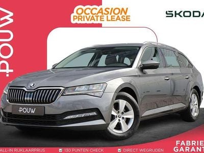 Grijs Occasion 2023 Skoda Superb Business Line Stationwagen | € 26.900 (Eerlijke prijs)