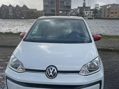 Wit Gebruikt 2018 VW up! Beats Hatchback | € 8.500 (Eerlijke prijs)