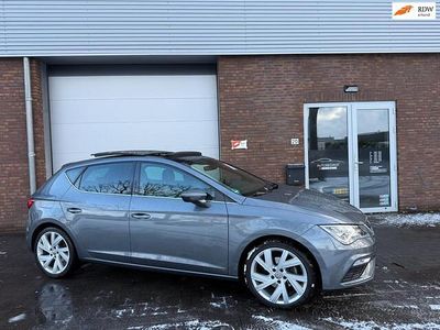 Occasion Seat Leon CONNECT 150 PK (110 kW) 2017 Grijs (metallic) Hatchback
