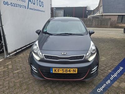Grijs Gebruikt 2016 Kia Rio Sport Hatchback | € 9.988 (Eerlijke prijs)