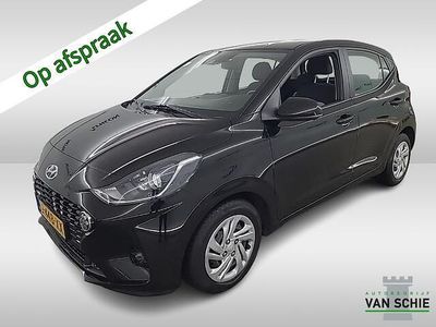 Zwart Gebruikt 2020 Hyundai i10 Premium Hatchback | € 11.900 (Eerlijke prijs)