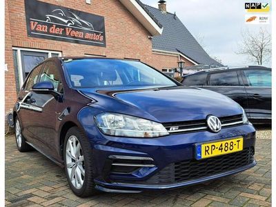 tweedehands VW Golf VII 1.0 TSI Comfortline Business R-Line! Carplay, Navi, massagestoel, stoelverwarming, pdc, etc! Prijs incl beurt!