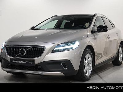 Beige Gebruikt 2019 Volvo V40 Hatchback | € 23.995 (Duur)