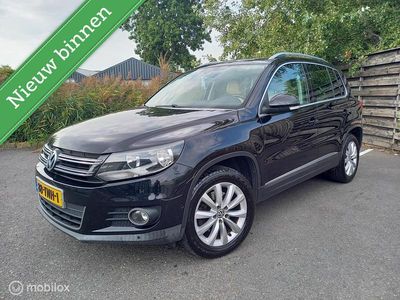 Zwart Occasion 2012 VW Tiguan Sport SUV | € 8.450 (Eerlijke prijs)