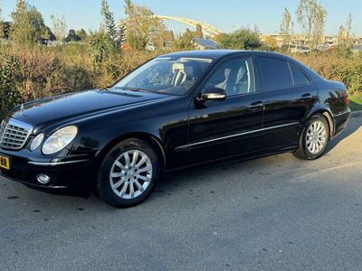 Mercedes E280