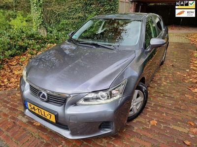 Lexus CT200h