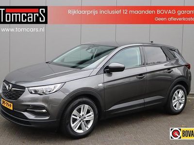 Grijs Occasion 2019 Opel Grandland X Business SUV | € 18.750 (Eerlijke prijs)