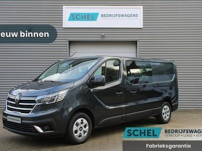 Grijs Occasion 2024 Renault Trafic MPV | € 36.950