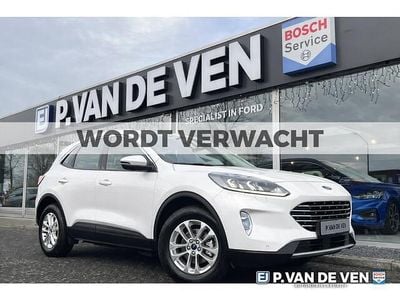 Wit Occasion 2022 Ford Kuga Titanium SUV | € 23.450 (Super prijs)