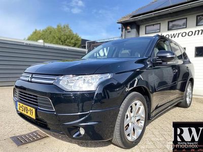 Zwart Gebruikt 2013 Mitsubishi Outlander Instyle SUV | € 7.495 (Eerlijke prijs)
