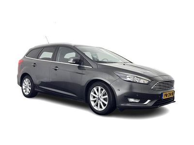Grijs (metallic) Occasion 2016 Ford Focus Titanium Stationwagen | € 8.445 (Goede deal)