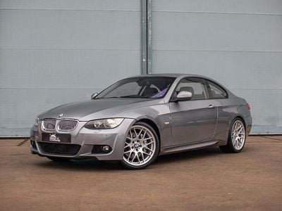 Grijs Occasion 2009 BMW 335 M Sport Coupé | € 17.995 (Eerlijke prijs)