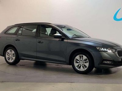Grijs Occasion 2022 Skoda Octavia Business Line Stationwagen | € 19.900 (Eerlijke prijs)